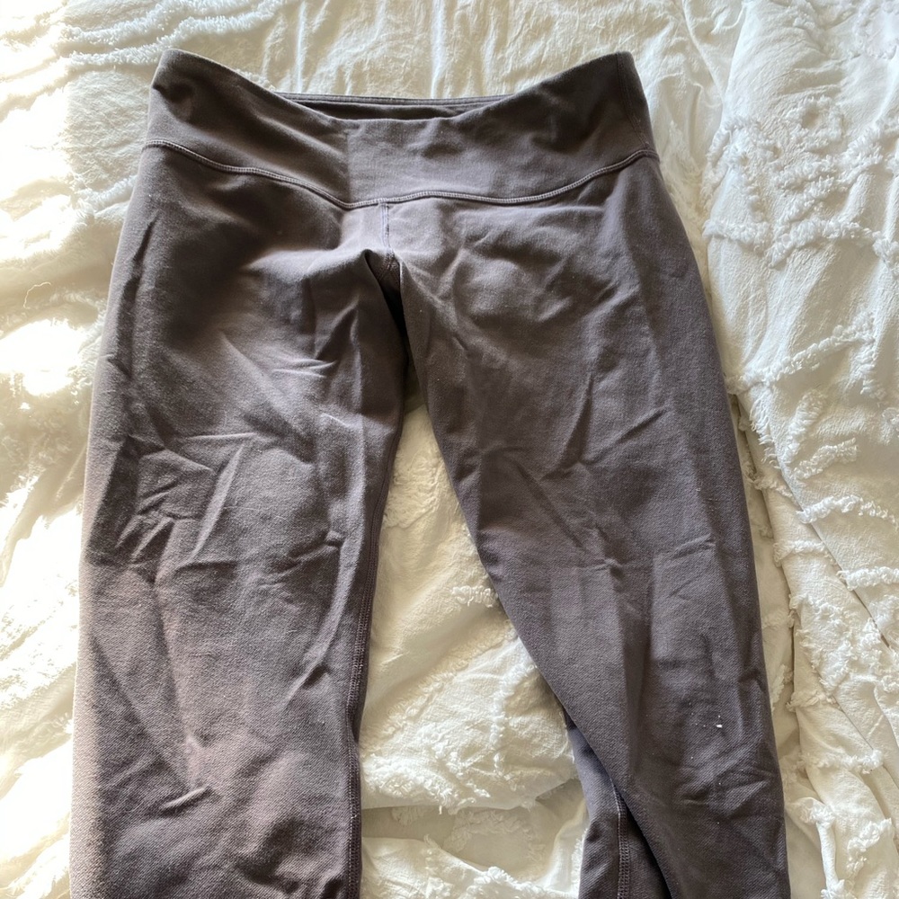 lululemon athletica Cropped Leggings in Dark Brown